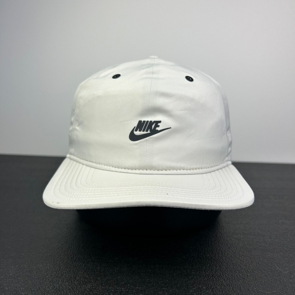 Nike Aerobill Vapor Pro Tech Hat Cap Zip Back Adjustable White 851653-072 Adult